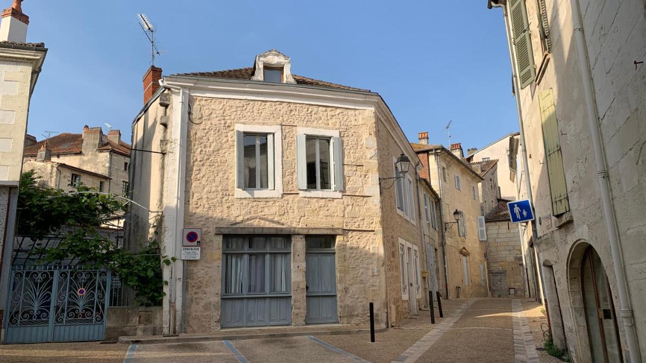 Appartement T2 Hyper Centre A Perigueux 1 Chambre Lou Chabrol ภายนอก รูปภาพ